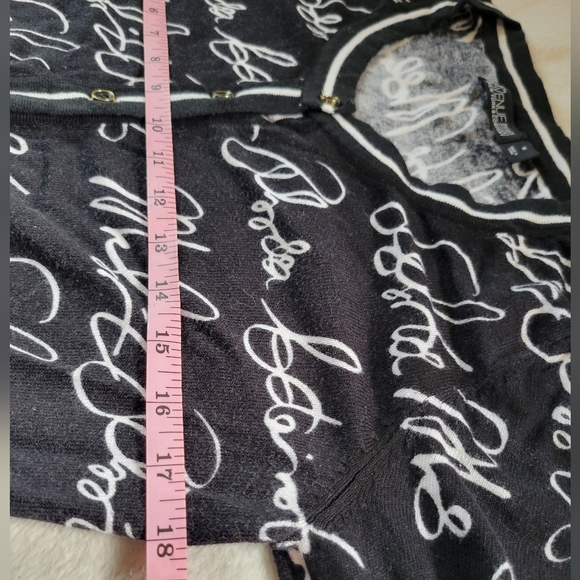 7th Avenue | Cute Black/White Script 3/4 Sleeve Knit Cardigan (SIZE M) - Picture 12 of 13